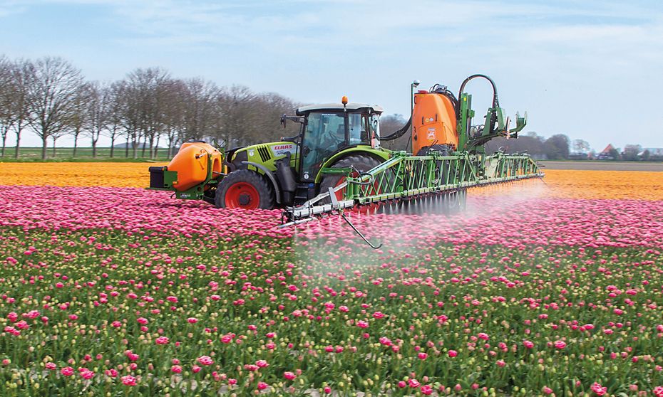 uf im einsatz auf blumenfeld